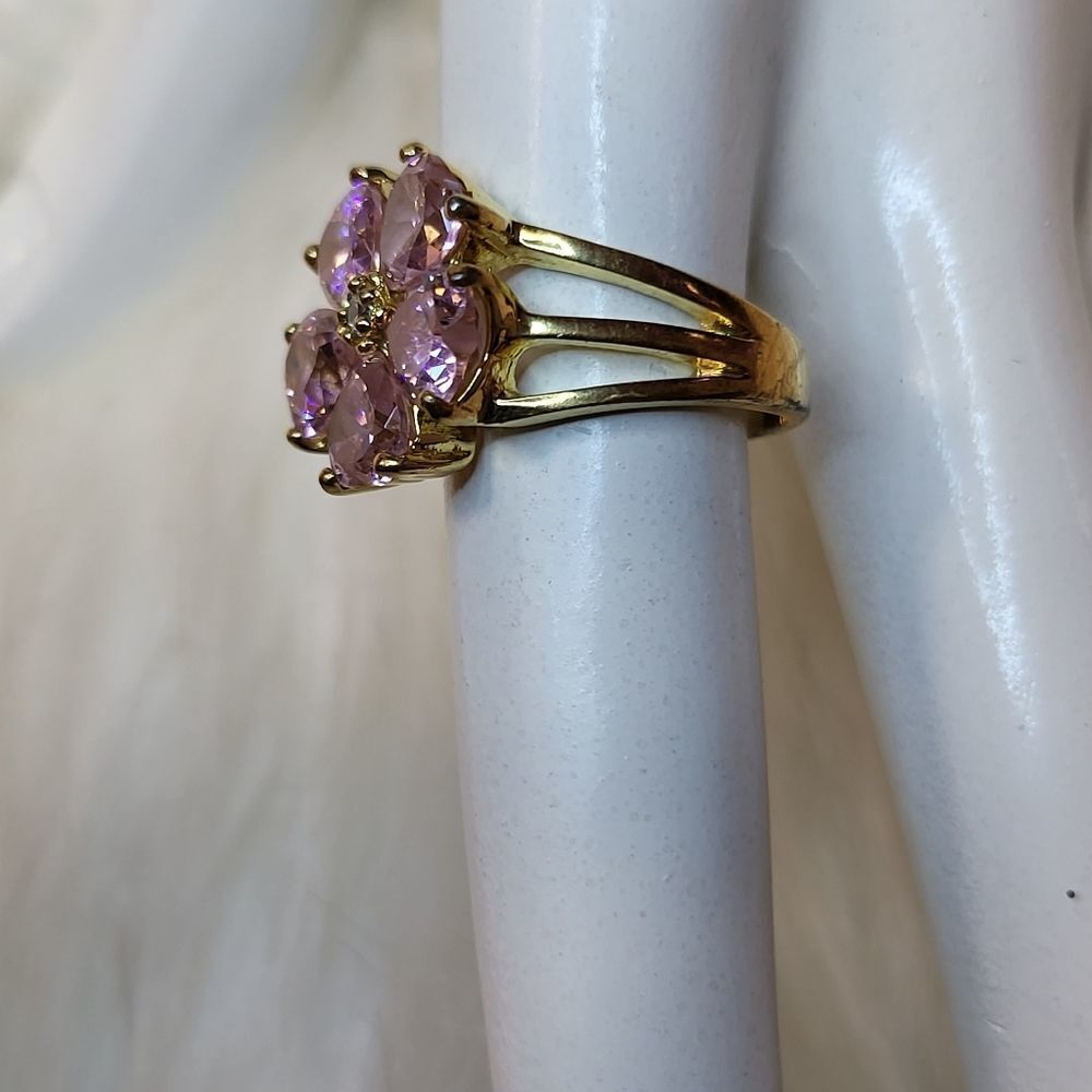 Gold Pink Crystal Flower Ring Size 7 - Picture 4 of 5